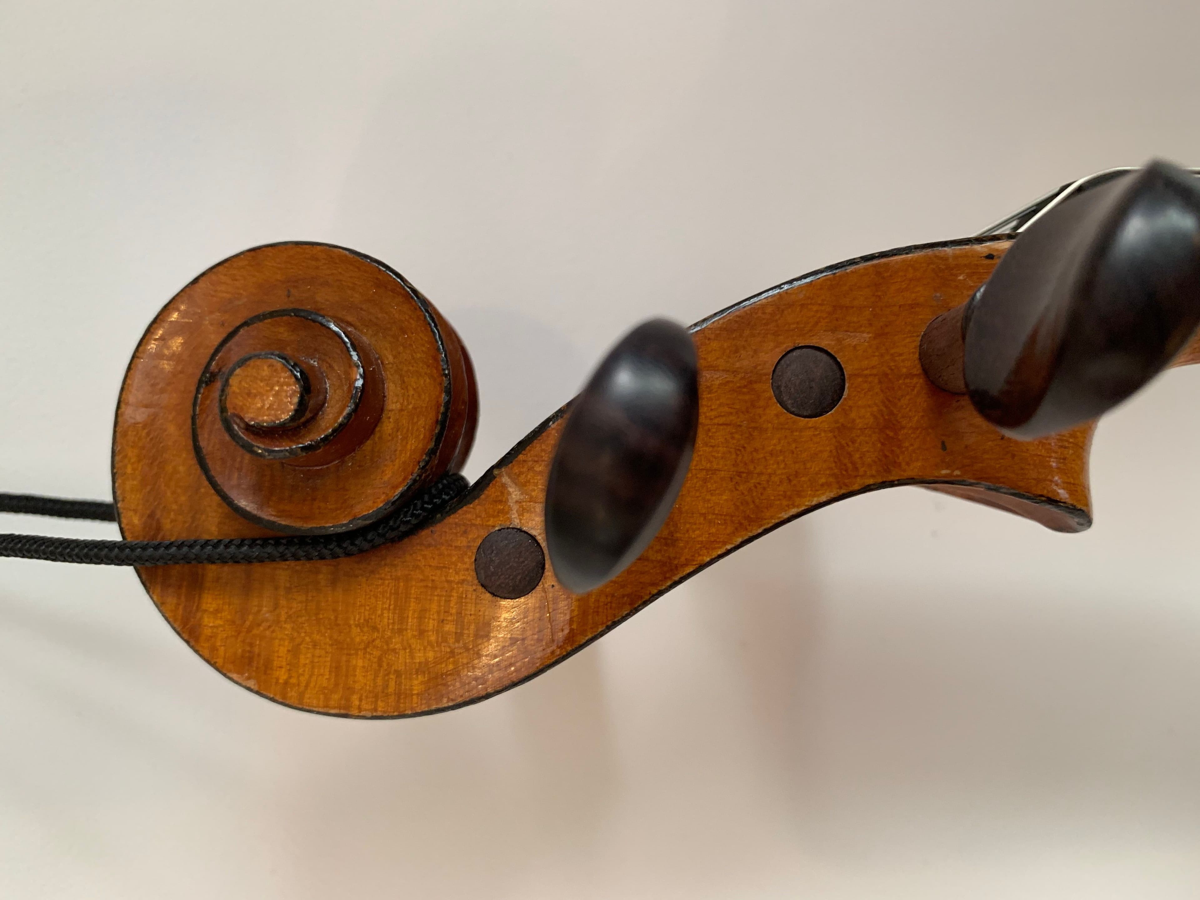 Franču vijole Soriot soriot-bilde11.jpg