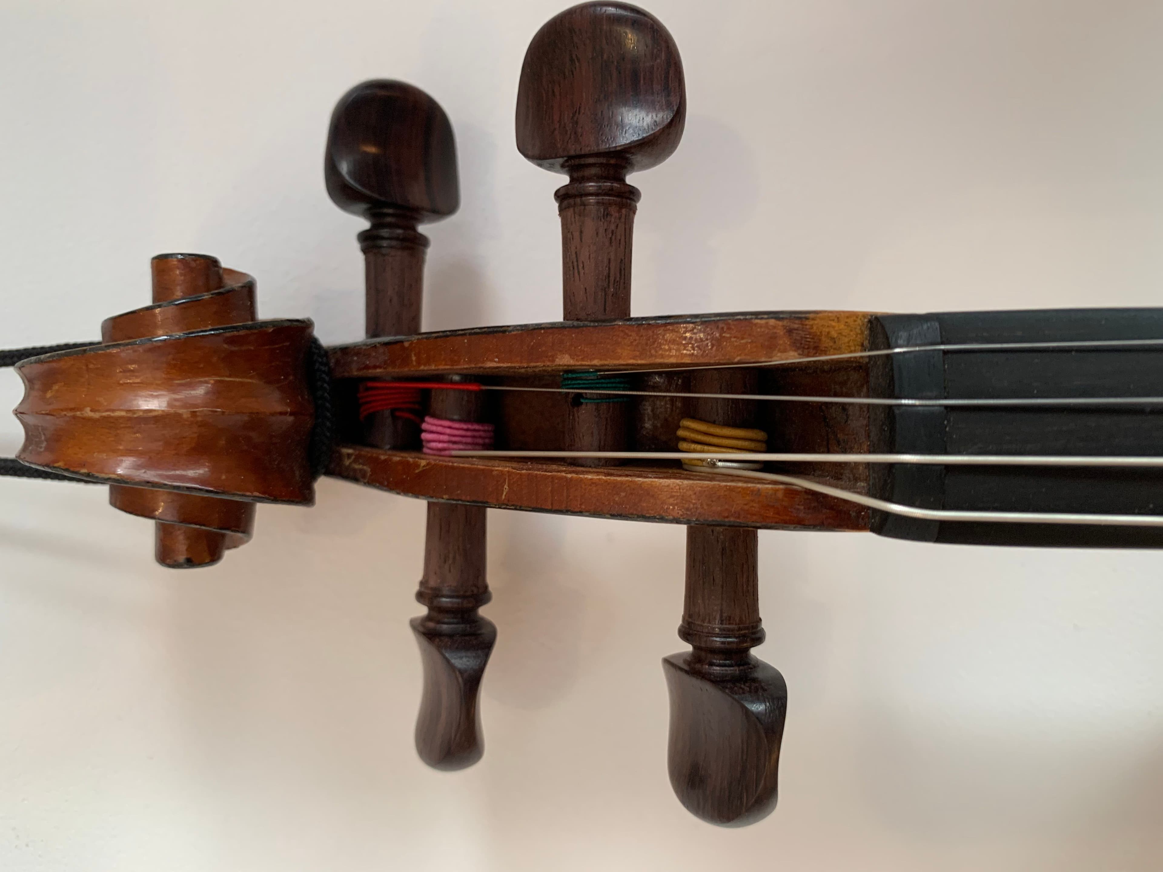 Franču vijole Soriot soriot-bilde8.jpg